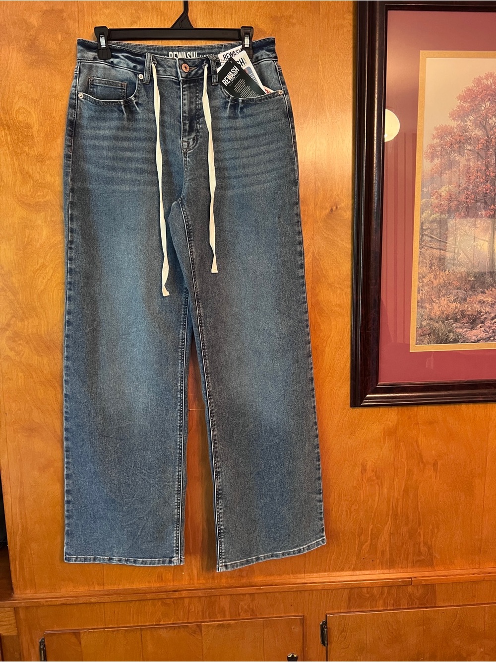 NWT REWASH SWEATPANT JEANS SIZE 5/27
